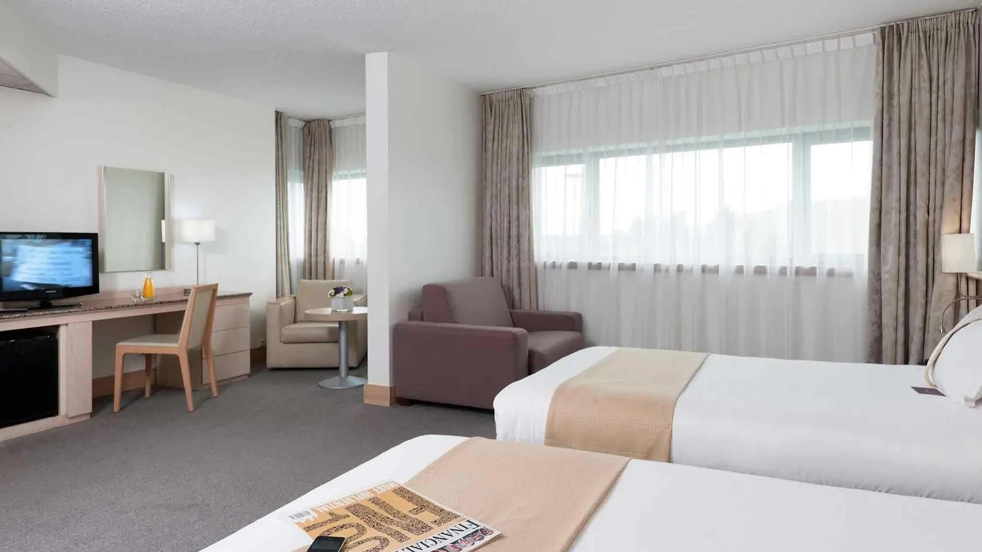 **** מלון Mercure Paris 19 Philharmonie La Villette צרפת