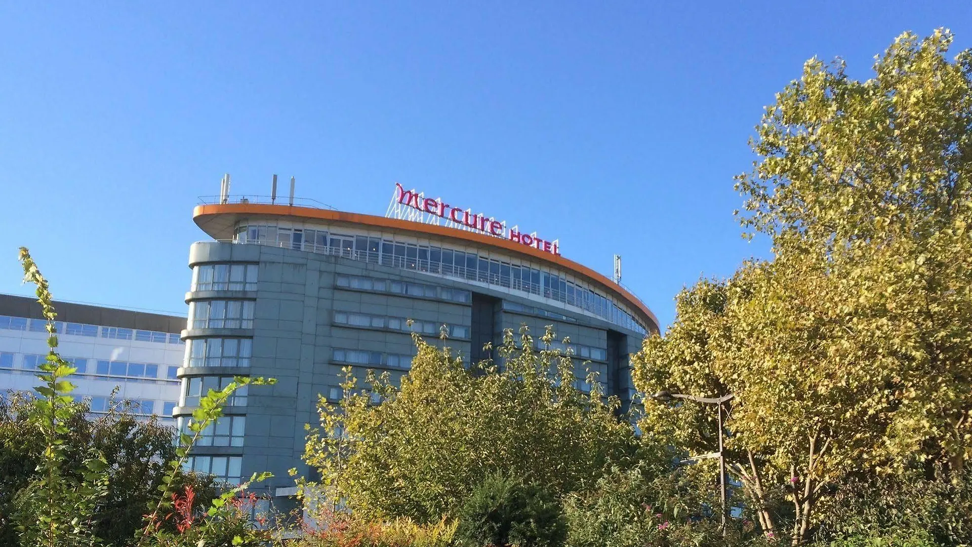 Mercure Paris 19 Philharmonie La Villette Hotel